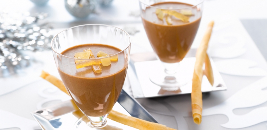 Mousse au chocolat au lait, citron et gingembre – cigarettes croustillantes