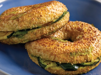 Bagels à la courgette et au pesto