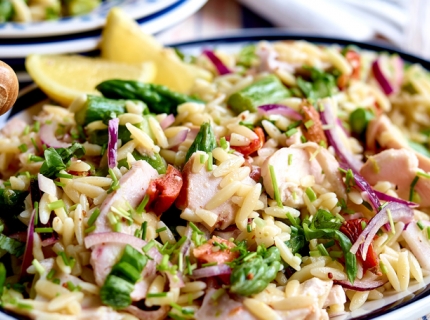 Salade de pâtes aux asperges et au poulet