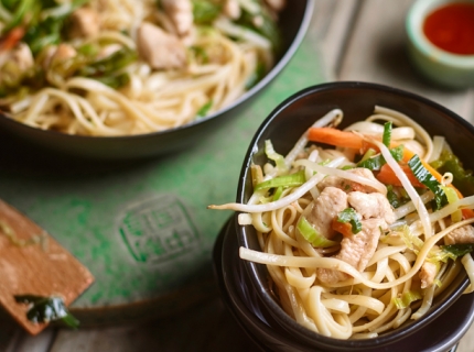 Chow mein au poulet