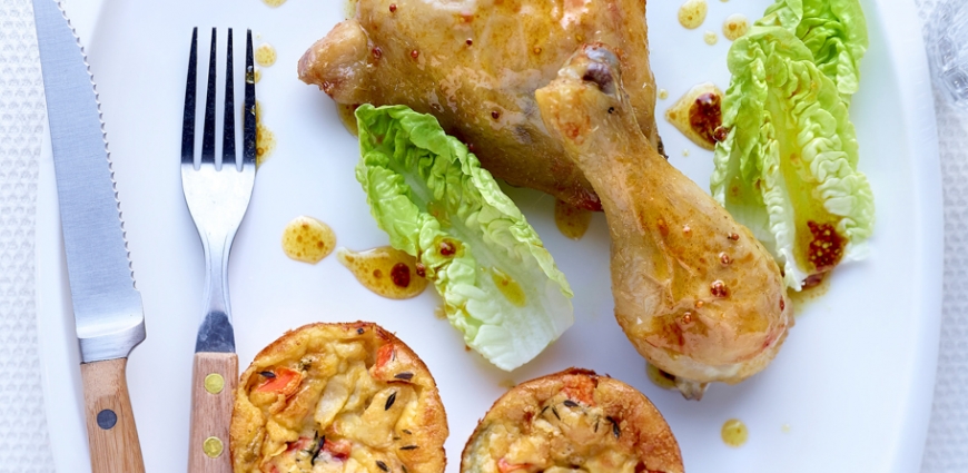 Cuisses de poulet rôti et petits flans de légumes