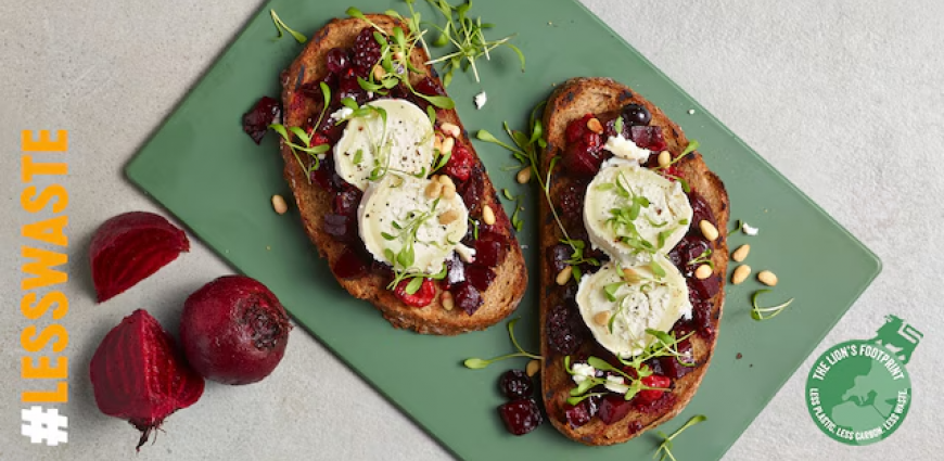 Toasts au chèvre et poêlée de betteraves aux fruits des bois